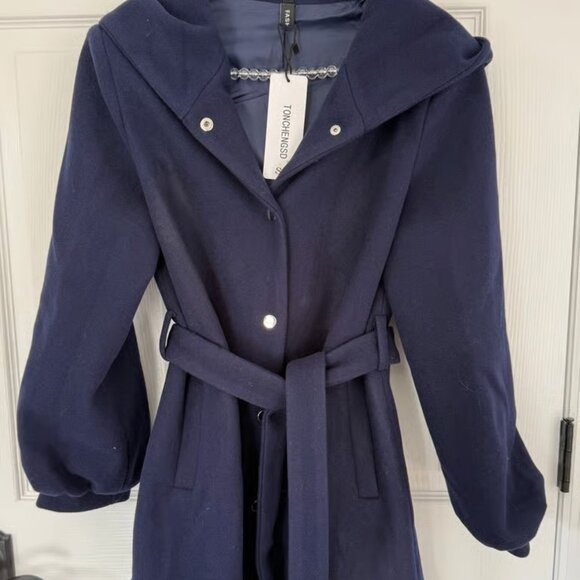 Jackets & Blazers - Ladies NWT Navy Peacoat Medium
